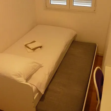 Apartment King With Private Parking Zadar