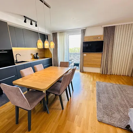 Apartman King With Private Parking Zadar