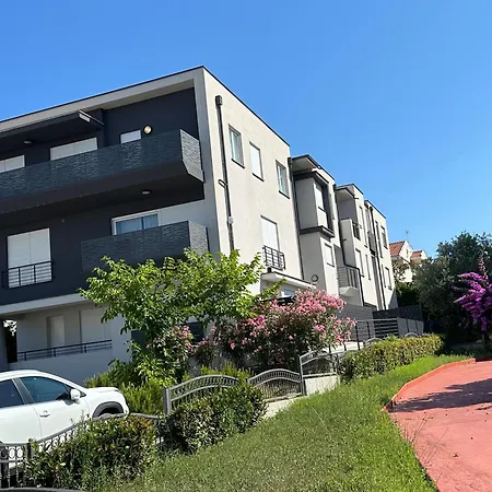 Apartment King With Private Parking Zadar