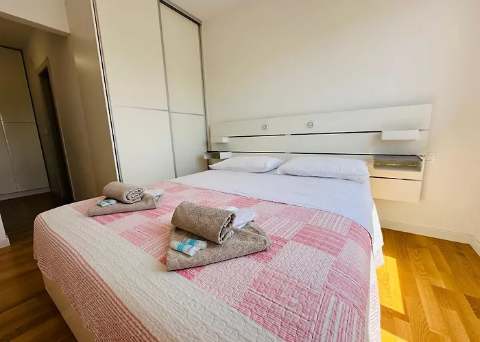 King With Private Parking * Zadar